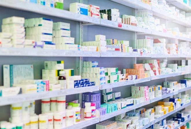 Types of Pharma Packaging Various types of pharmaceutical packaging like blisters and bottles