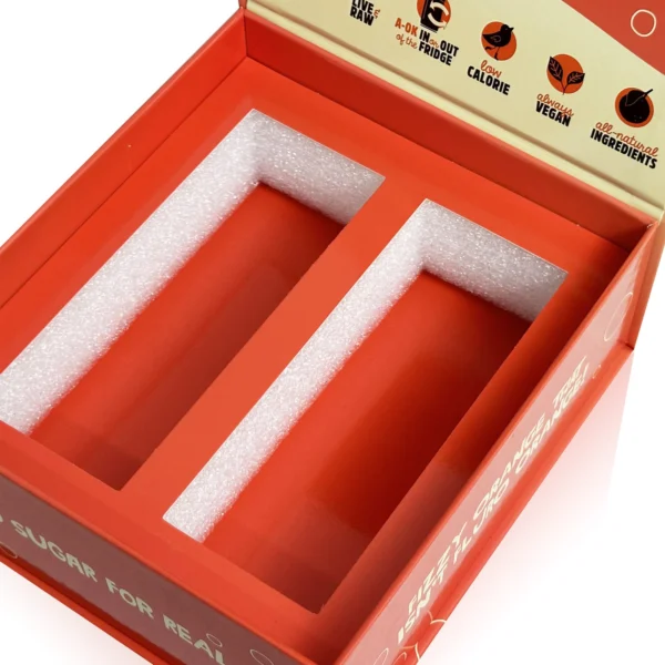 Beverage Box with Magnetic Closure