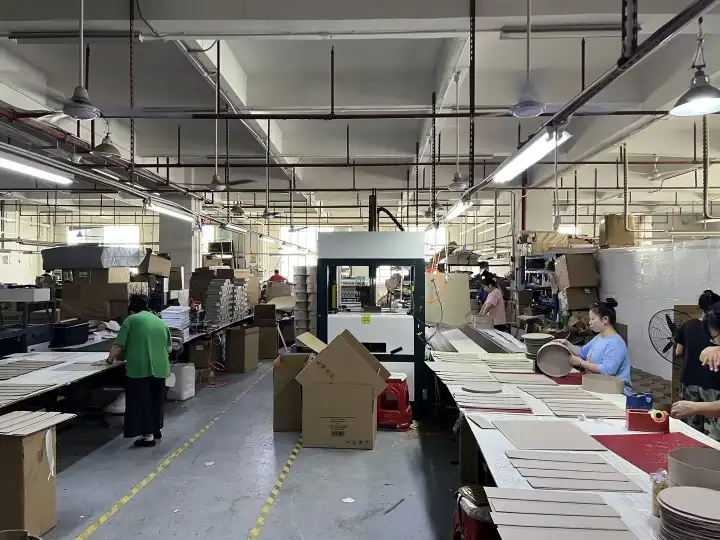 Custom cosmetic packaging box samples and rigid gift box manufacturing at Gifts-Pack
